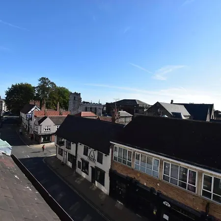 Great Gate House View - Within York Walls *