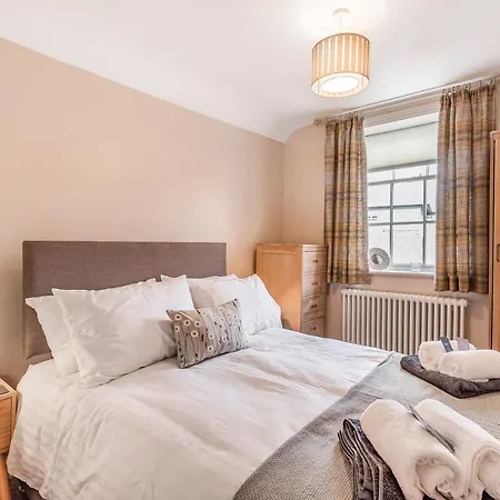 Great Gate House View - Within York Walls Apartment *