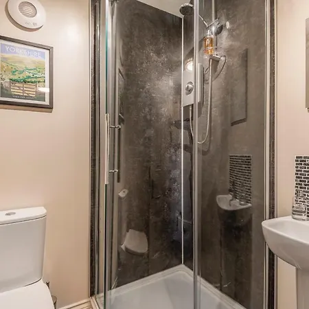 Great Gate House View, Micklegate Near Station *