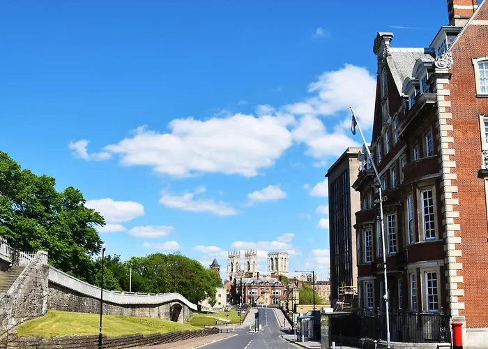 Great Gate House View - Within York Walls